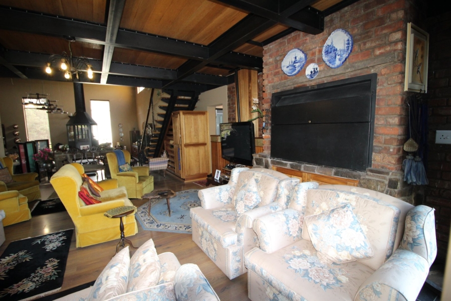 4 Bedroom Property for Sale in Woodland Hills Wildlife Estate Free State